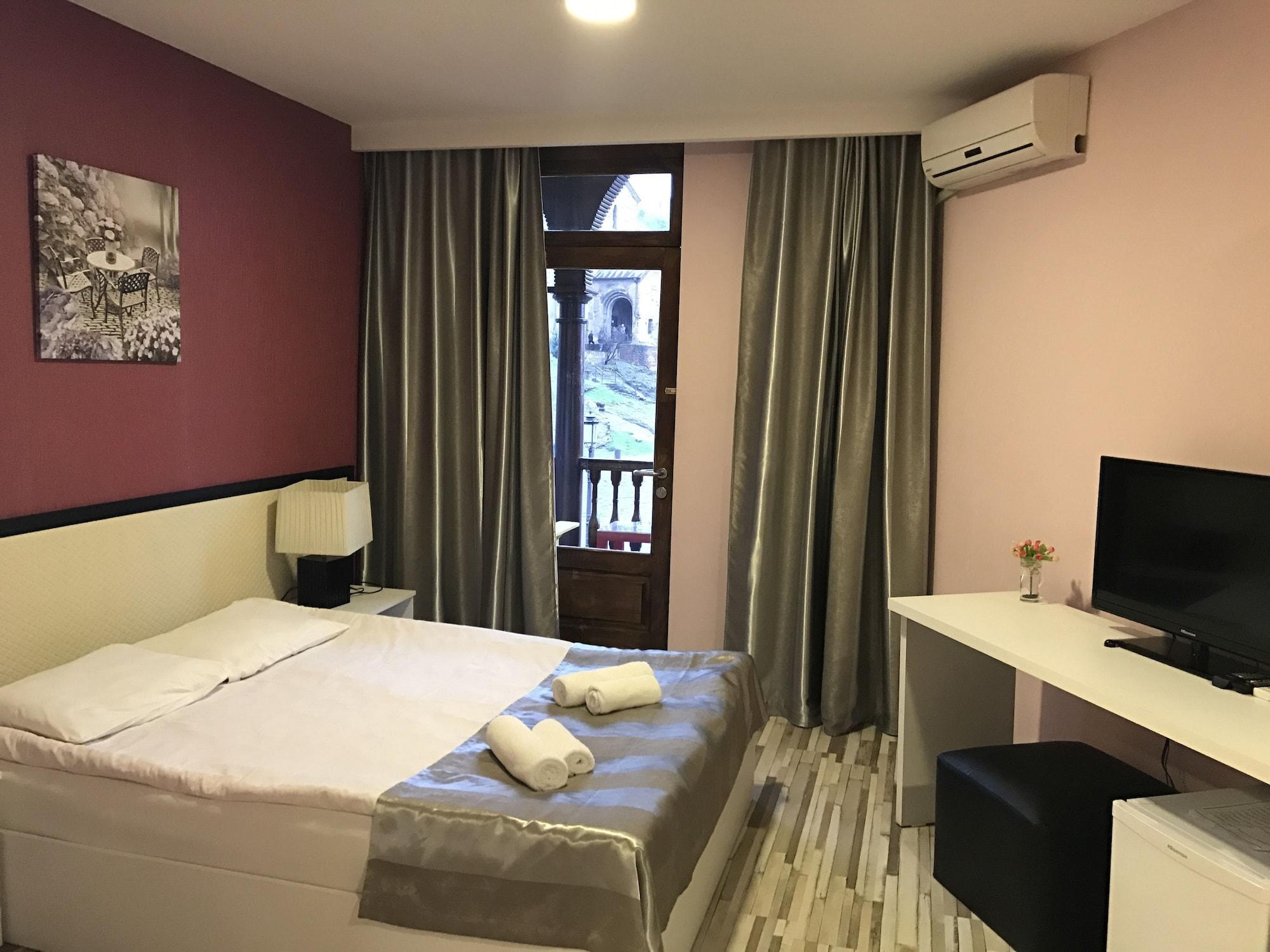 Tiflis Metekhi Hotel 外观 照片