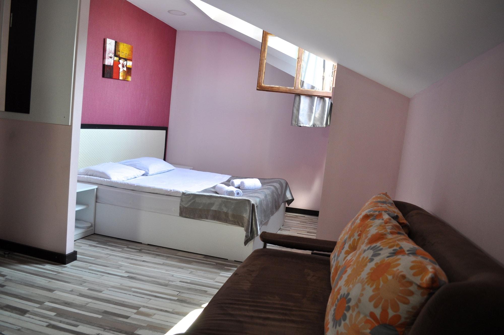 Tiflis Metekhi Hotel 外观 照片