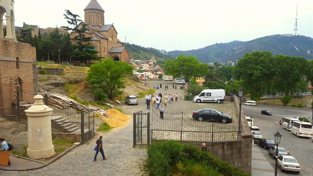 Tiflis Metekhi Hotel 外观 照片
