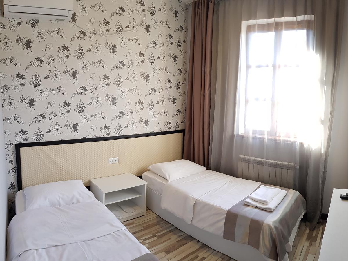 Tiflis Metekhi Hotel 外观 照片