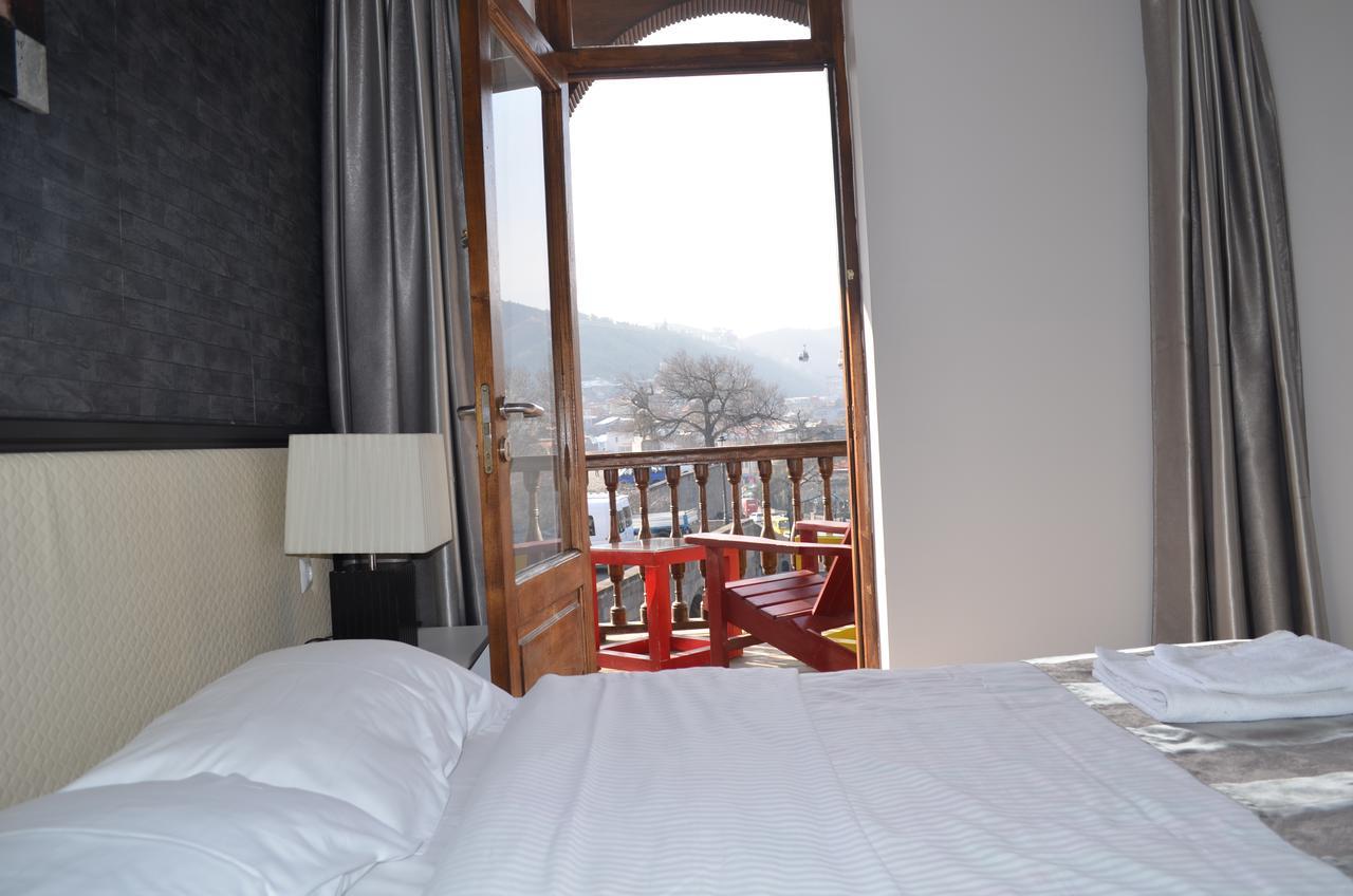 Tiflis Metekhi Hotel 外观 照片